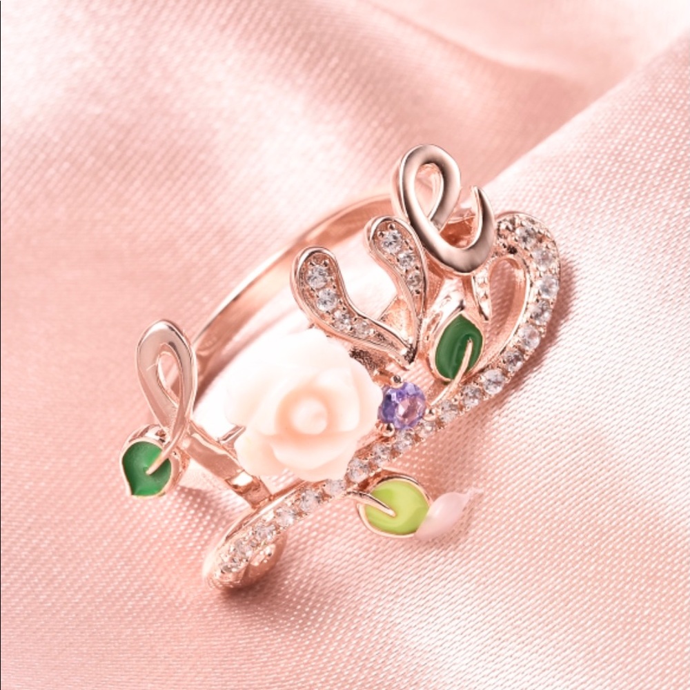 Beautiful Pink Mother of Pearl Love Flower Ring